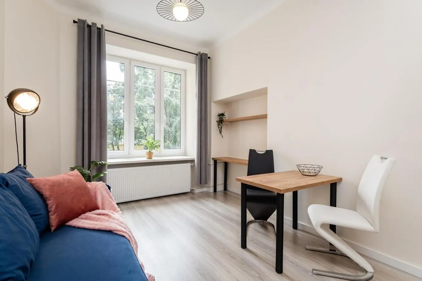 Charlie Apartment City Center Varšava